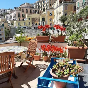 Hébergement de vacances Stairway To Heaven With Private Terrace, Naples
